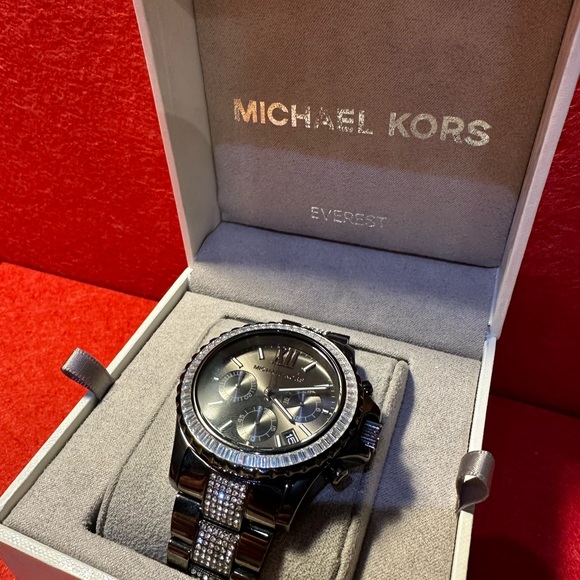 Michael Kors Everest Chronograph Gunmetal-Tone Stainless Steel Watch MK6974 - Picture 2 of 5